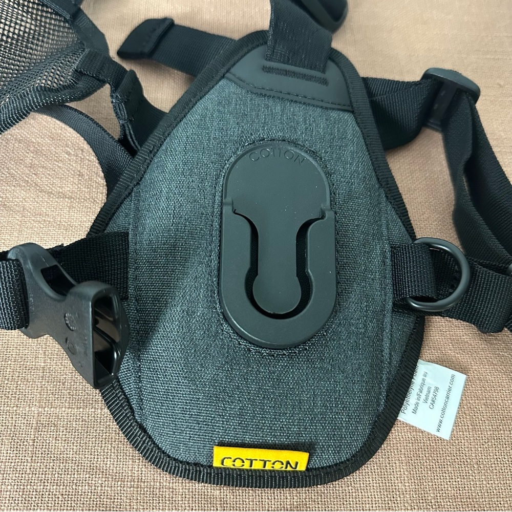 Cotton Skout G2 Sling-Style Camera Harness - Picture 3 of 9